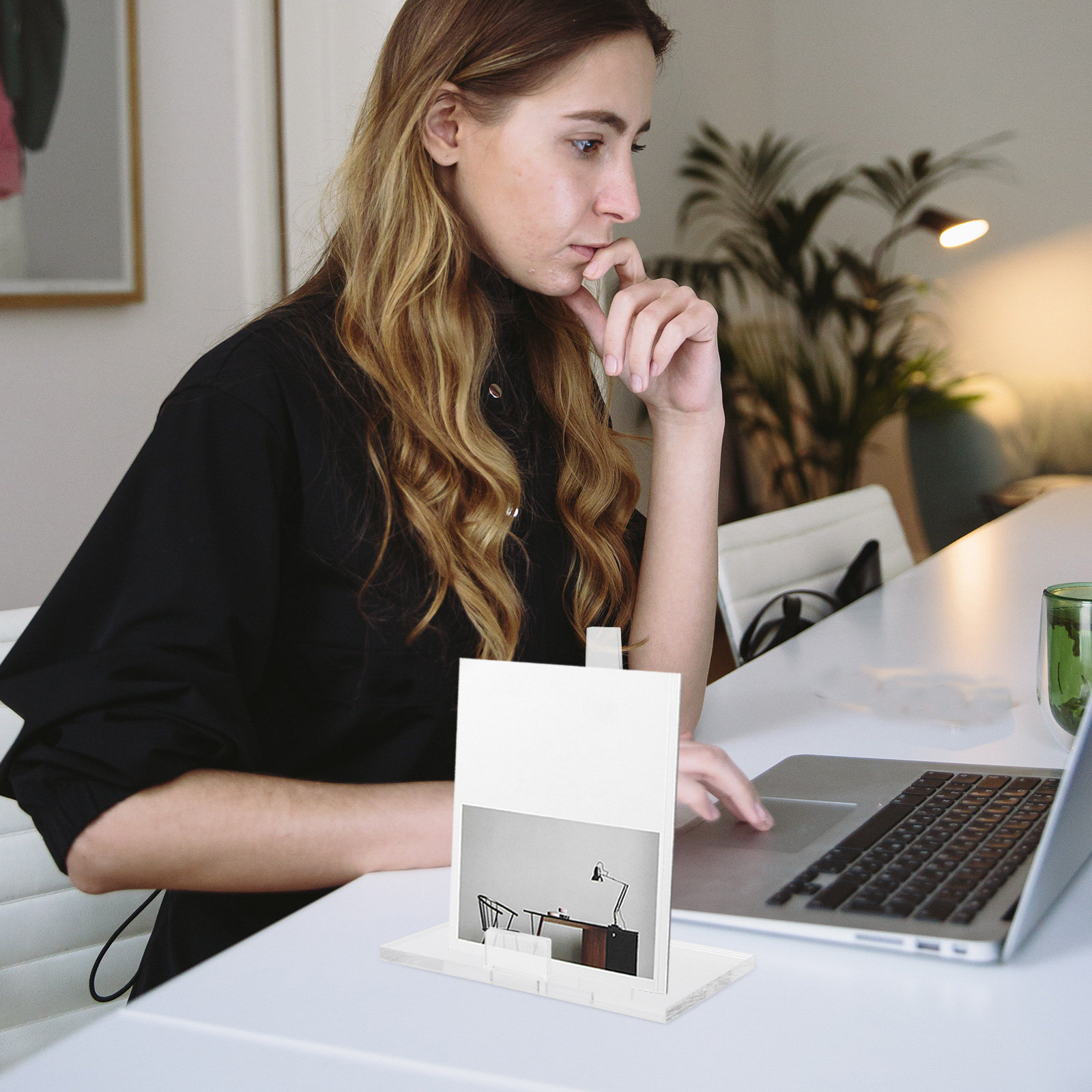 Draagbare, kleine acryl fotoli - Clear Acrylic Book Stand Holder recensie en prijs